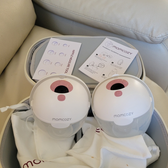 Momcozy White Carrying Case - Picture 7 of 10